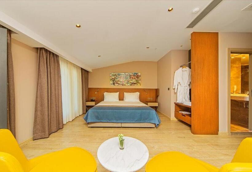 Fotos del hotel Redmont Hotel Nisantasi:  3