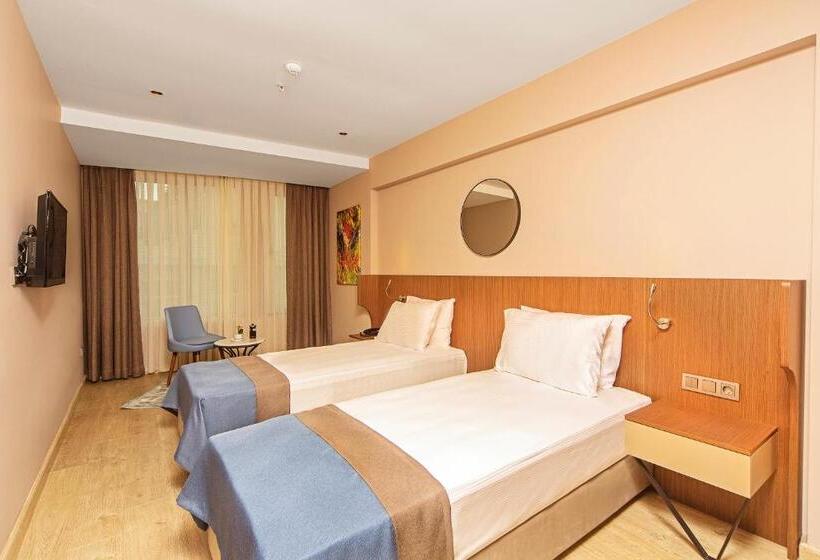 Fotos del hotel Redmont Hotel Nisantasi:  4