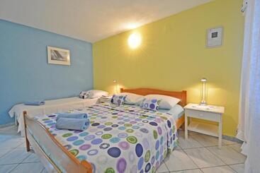 هتل Guest House Sunce, Traveler S Choice Best Panoramic View, Supetar Island Brac