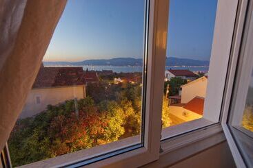 هتل Guest House Sunce, Traveler S Choice Best Panoramic View, Supetar Island Brac