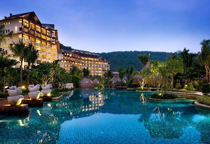 هتل Shixishu Jianguo Yalong Bay Resort
