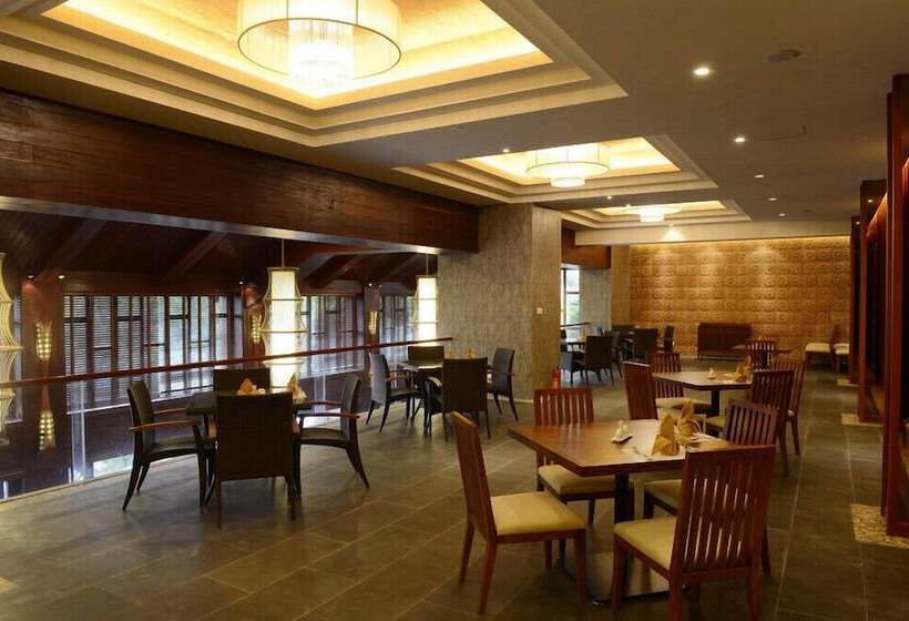 هتل Shixishu Jianguo Yalong Bay Resort