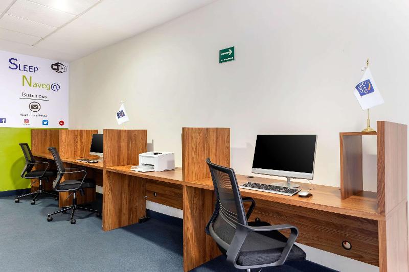 هتل Sleep Inn Tijuana