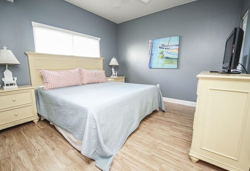 Majestic Beach Towers Resort By Panhandle Getaways