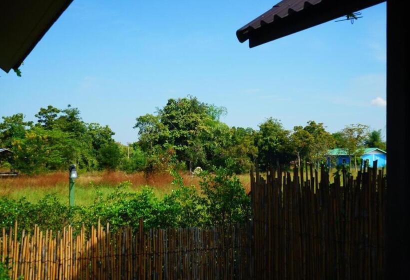 Sawasdee Sukhothai Resort