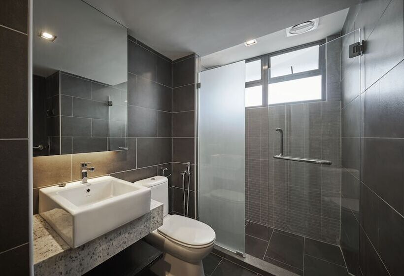 Tropics Eight Suites