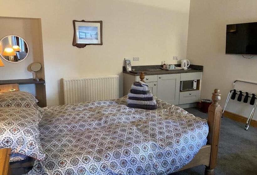 Wydon Farm Bed And Breakfast