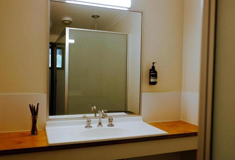 فندق صغير Backpackers At 1770