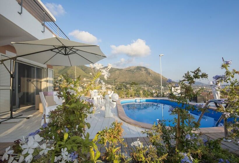 تختخواب و صبحانه Villa Armonia