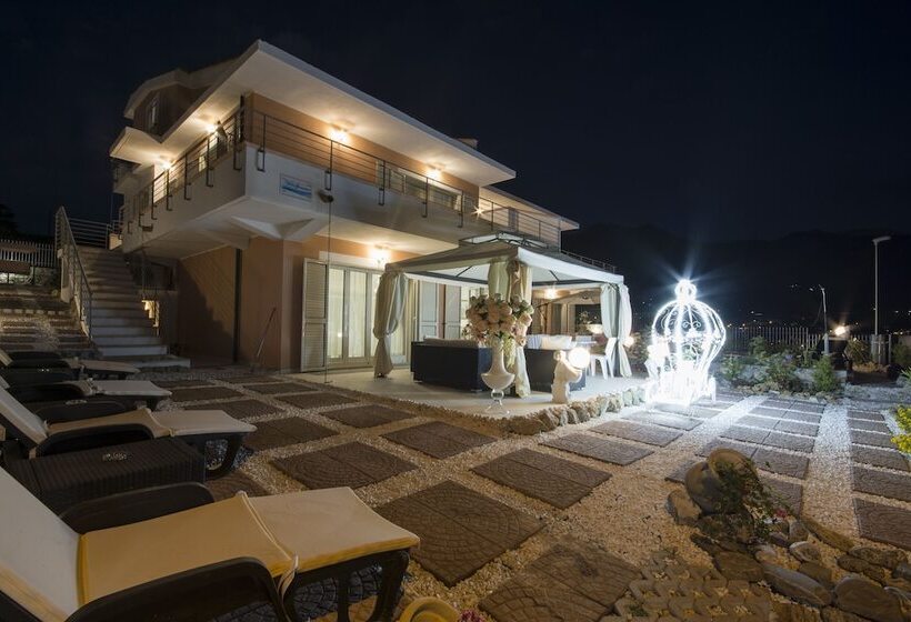 تختخواب و صبحانه Villa Armonia