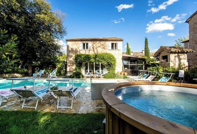 Castello Di Granarola Relais   Adults Friendly