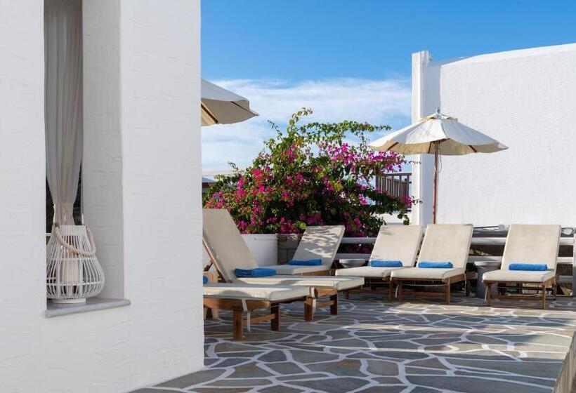 هتل Aella Residence