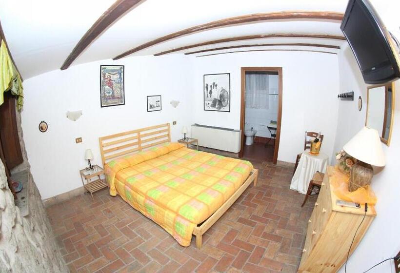 בית מלון כפרי Agriturismo Monte Due Torri
