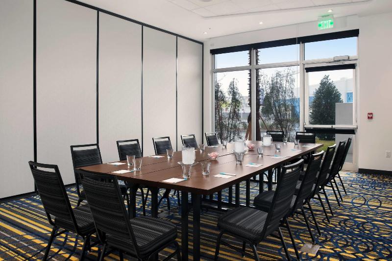 호텔 Fairfield Inn & Suites By Marriott Daytona Beach Speedway/airport