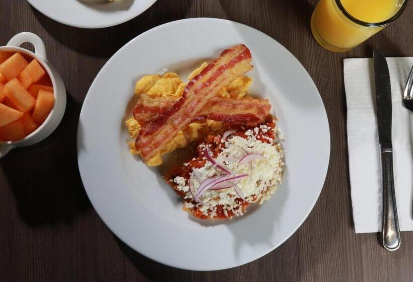 Otel Holiday Inn Express   Tuxpan, An Ihg