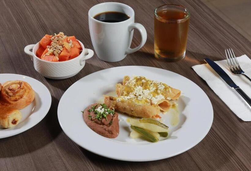 فندق Holiday Inn Express   Tuxpan, An Ihg