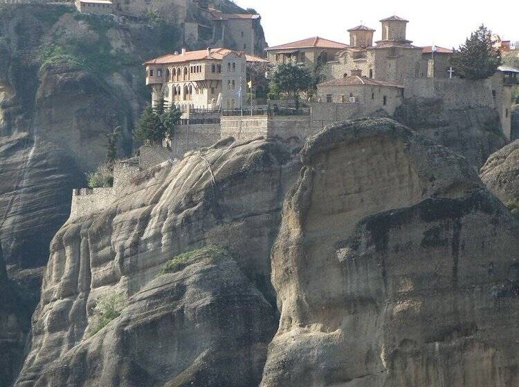 هتل Guesthouse Iridanos