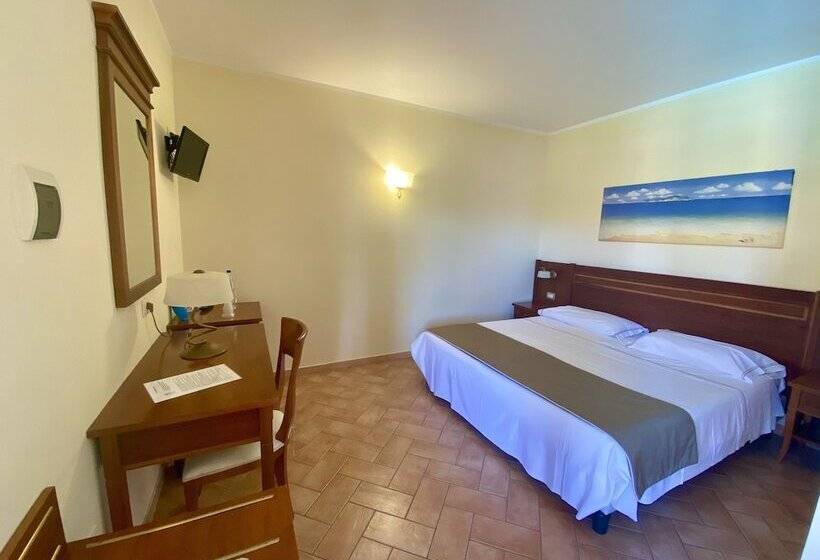 هتل Ristorante Le Querciolaie Dei Ricci