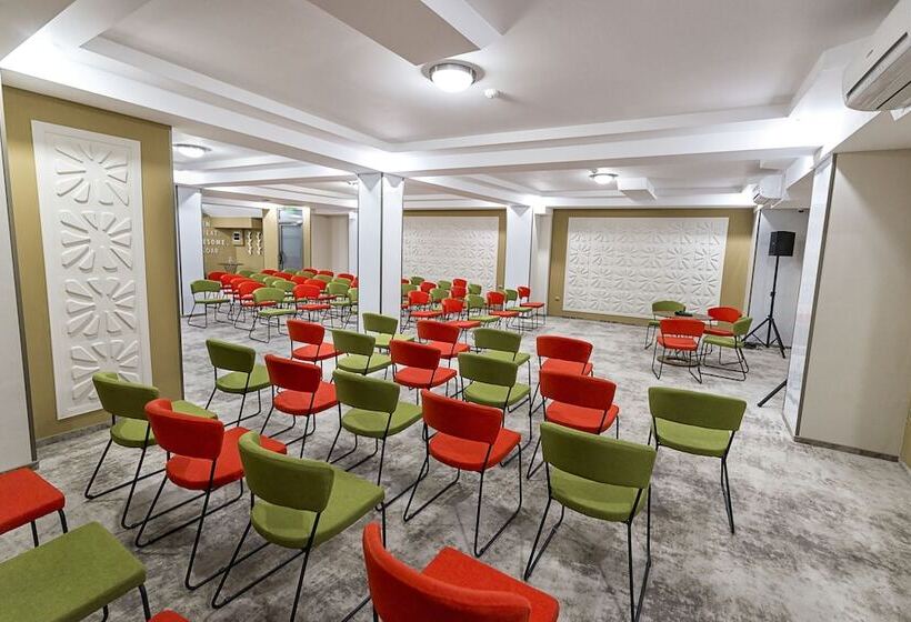 Fotos del hotel Prestige Boutique Hotel Craiova:  5