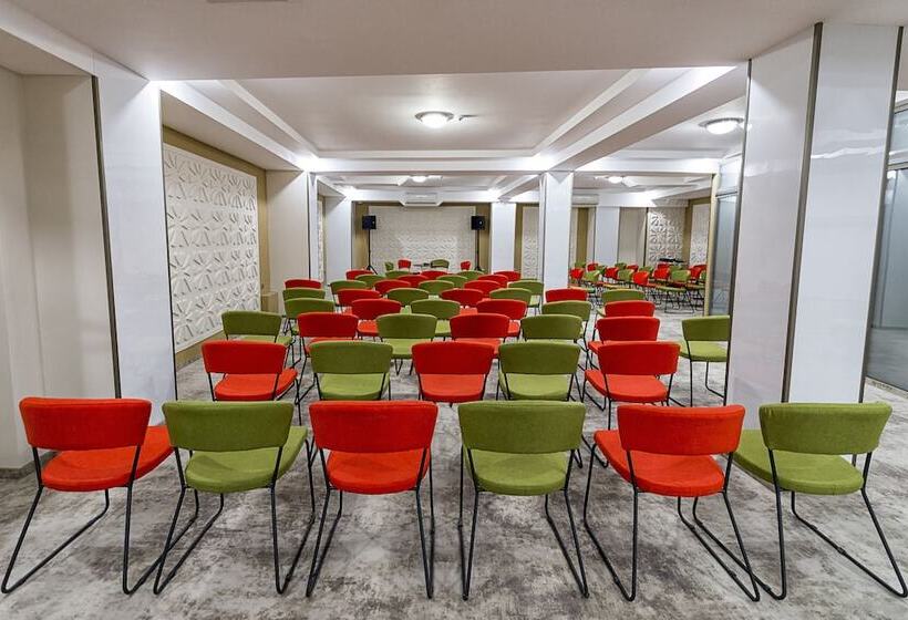 Fotos del hotel Prestige Boutique Hotel Craiova:  6