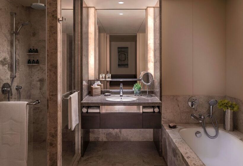 هتل Shangrila Colombo