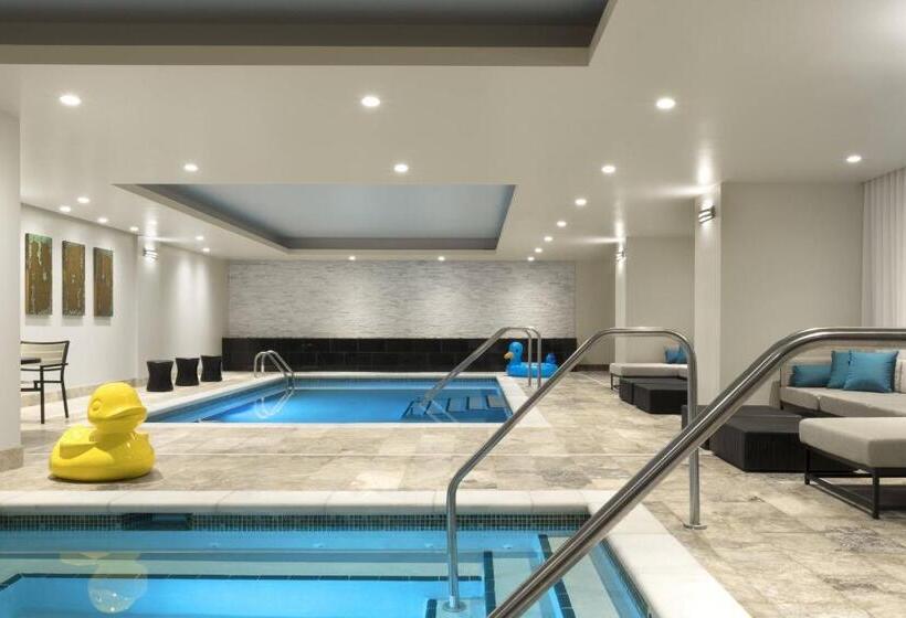 هتل The Current Iowa, Autograph Collection