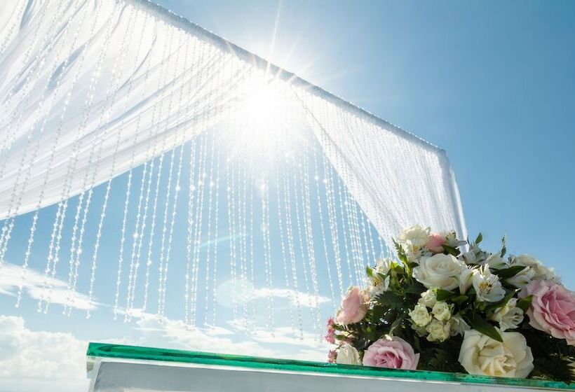 Fotos del hotel The Fives Downtown Hotel & Residences, Curio Collection by Hilton:  20