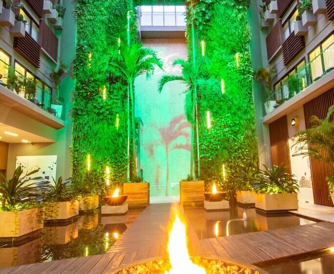 Fotos del hotel The Fives Downtown Hotel & Residences, Curio Collection by Hilton:  60