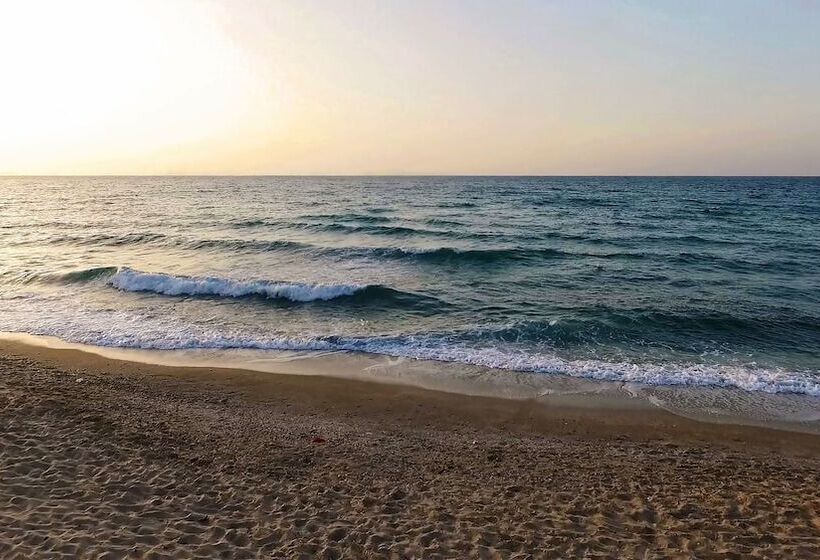 فندق Villaggio Dei Pini