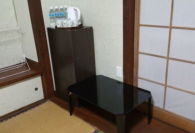 הוסטל Yufuin No Take