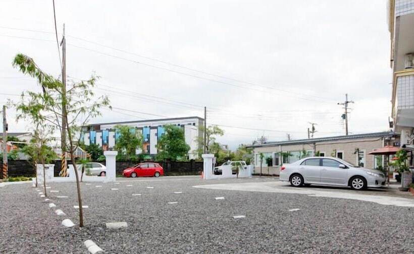 تختخواب و صبحانه 宜蘭莫內花園城堡