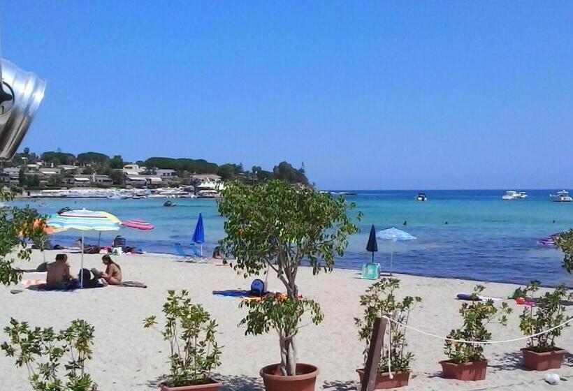 هتل B&b Mare Di S. Lucia