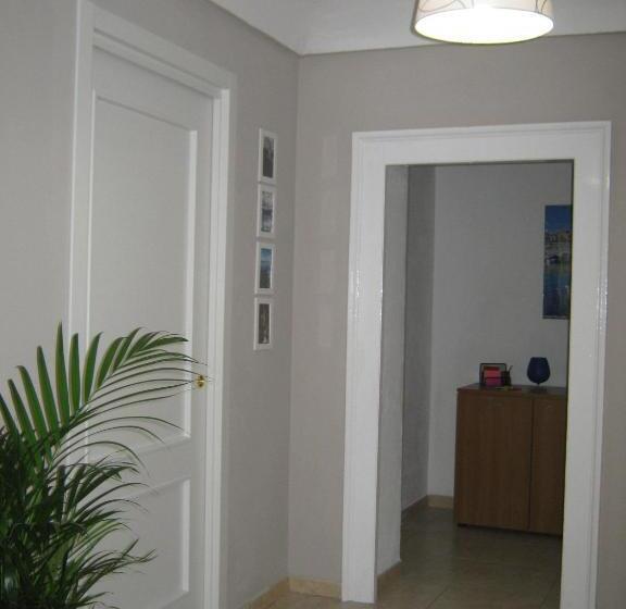 هتل B&b Mare Di S. Lucia