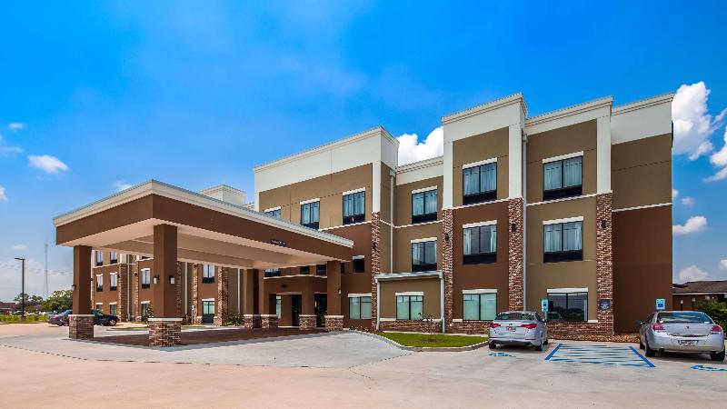 فندق Wyndham Garden New Roads / False River