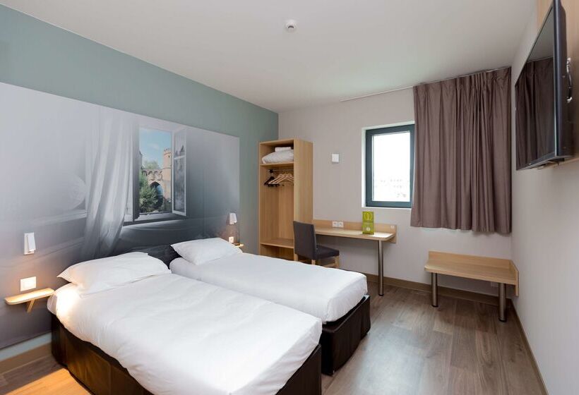 فندق Campanile Metz Nord   Woippy  Porte Du Luxembourg A31