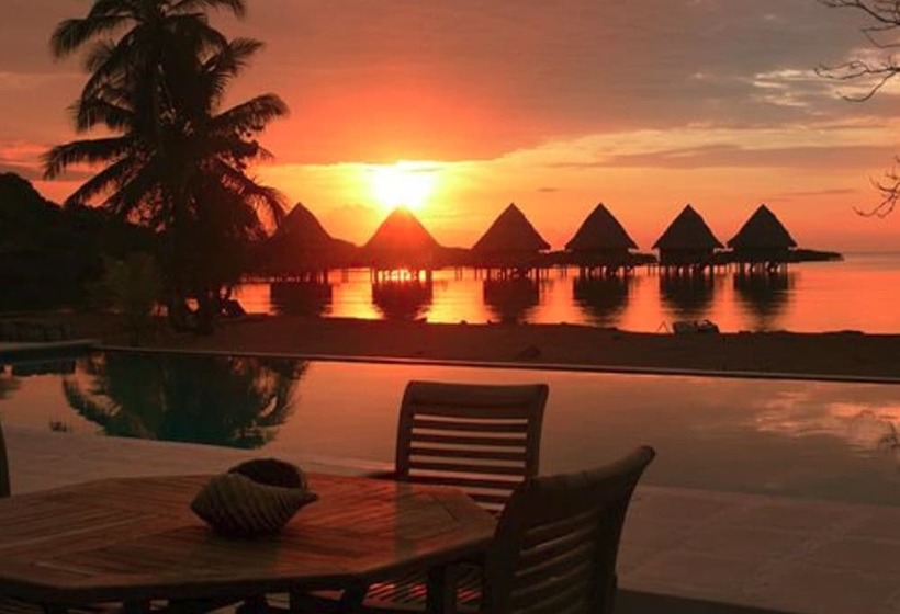 호텔 Coral Lodge