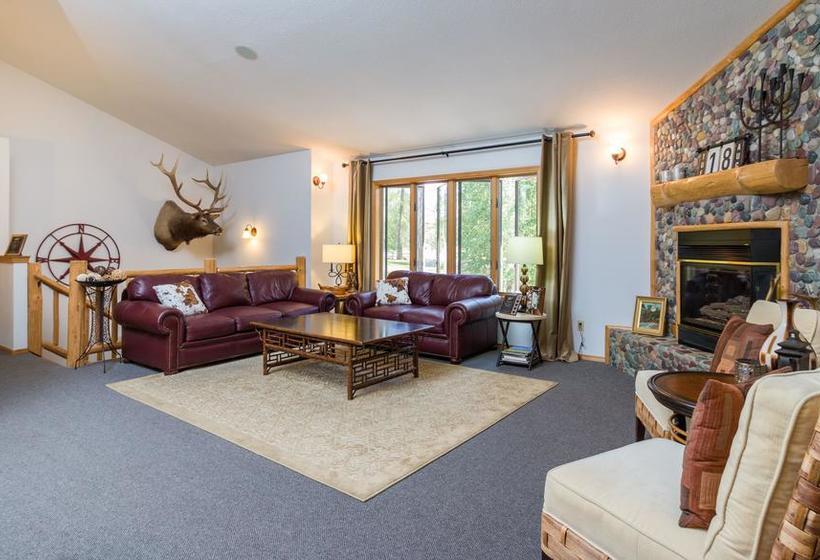 בית מלון כפרי Meadow Lake View Bed And Breakfast
