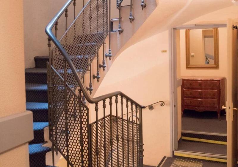 هتل Modern Hôtel