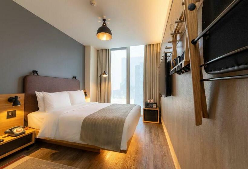 Fotos del hotel Moxy Osaka Honmachi By Marriott:  16