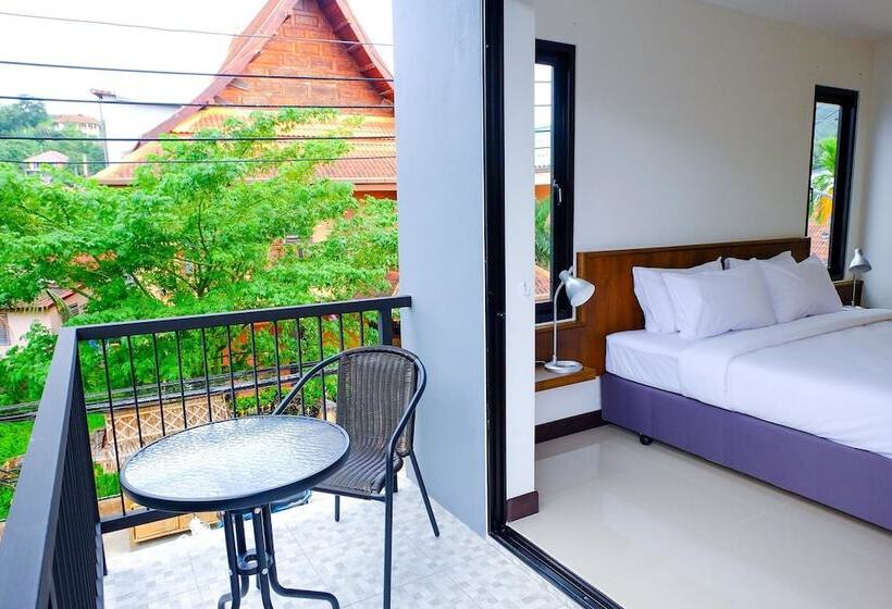 هتل The Umbrella House   Sha Extra Plus