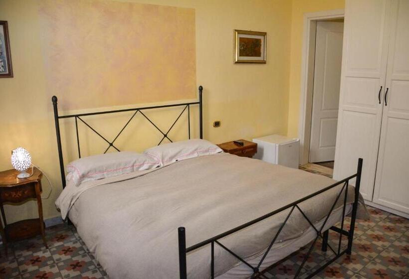پانسیون B&b Le Colonne
