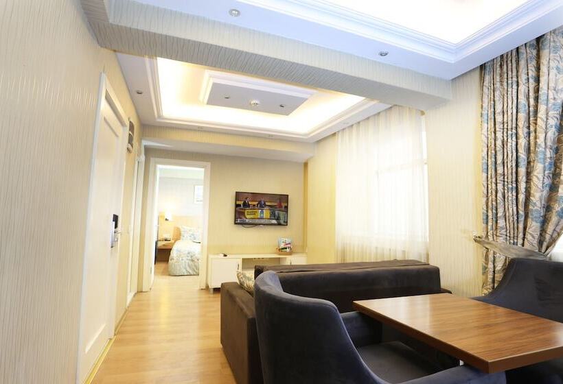 Riva Hotel Alsancak