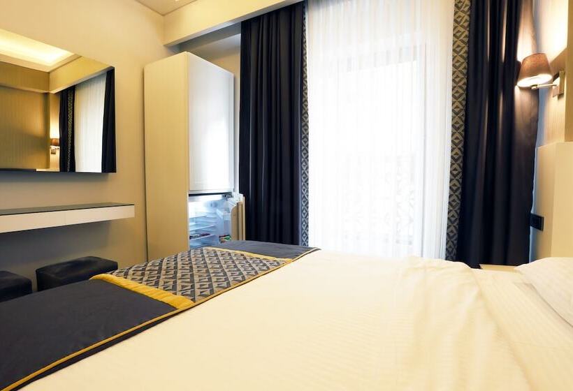Riva Hotel Alsancak