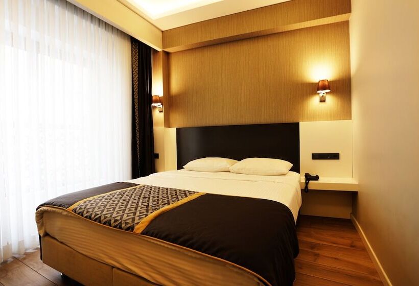 Riva Hotel Alsancak