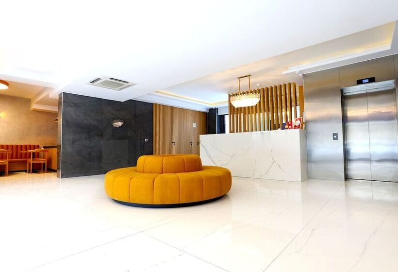 Riva Hotel Alsancak