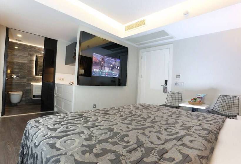 Riva Hotel Alsancak