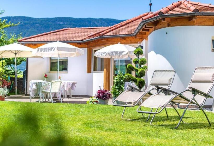 تختخواب و صبحانه Haus Oberhofer