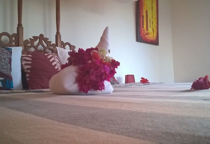 Bed and Breakfast Karabai Villa