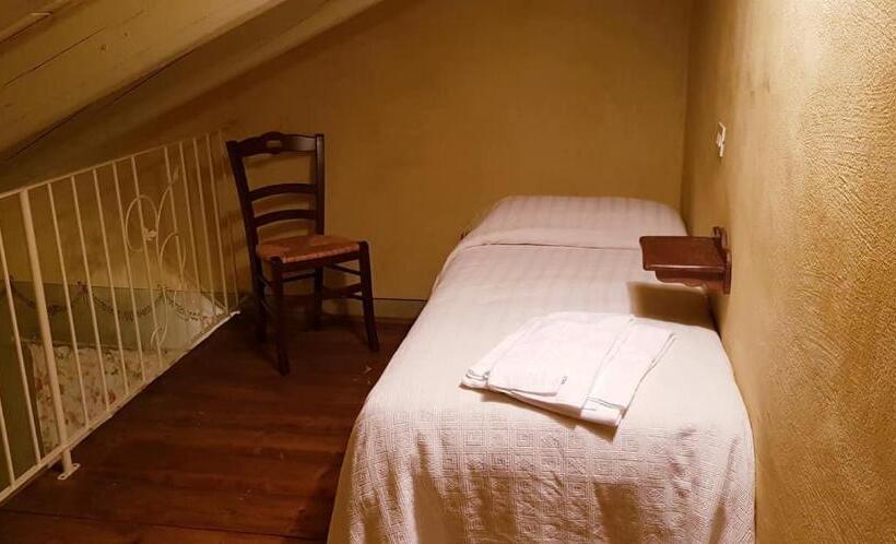 هتل Agriturismo Fiore Di Campo
