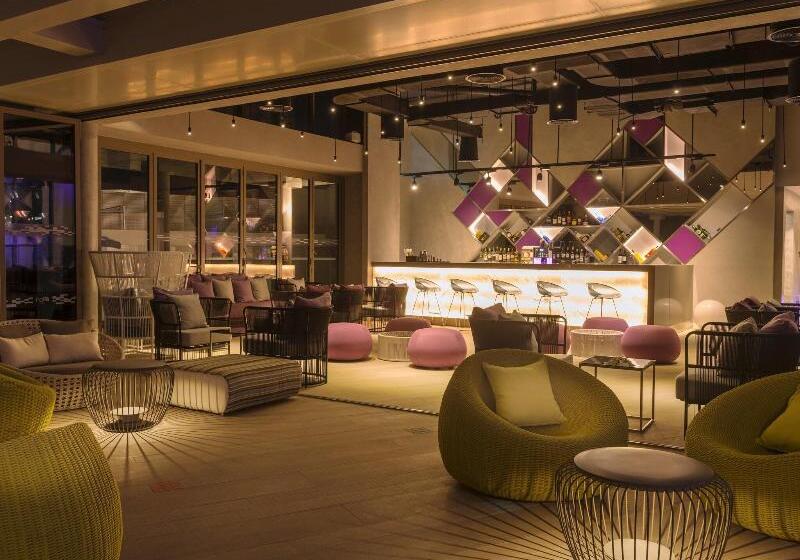 هتل Aloft Al Ain